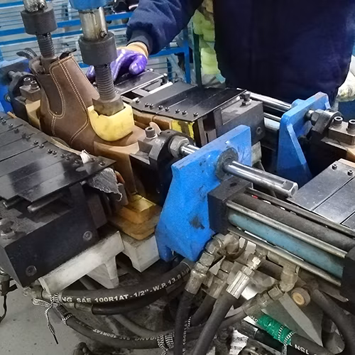 Chelsea Leather Work Boots Shoes for Men with Anti-Slip Rubber Outsole