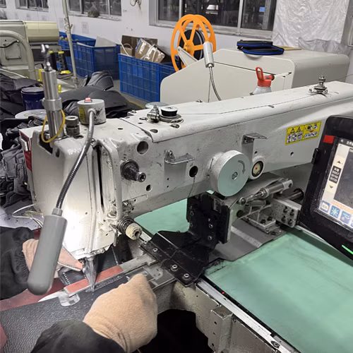 Zip Sided Lightweight EVA/Rubber Sole Broad Fit Leather Winter Safety Boots