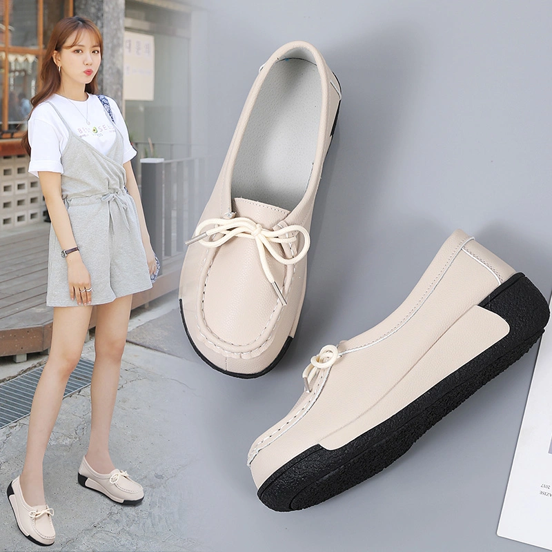 Casual Flat Shoes for Women with Elegance