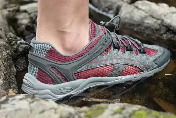 New Arrival Sports Hiking Footwear Outdoor Sneaker Shoes for Men and Women (803)