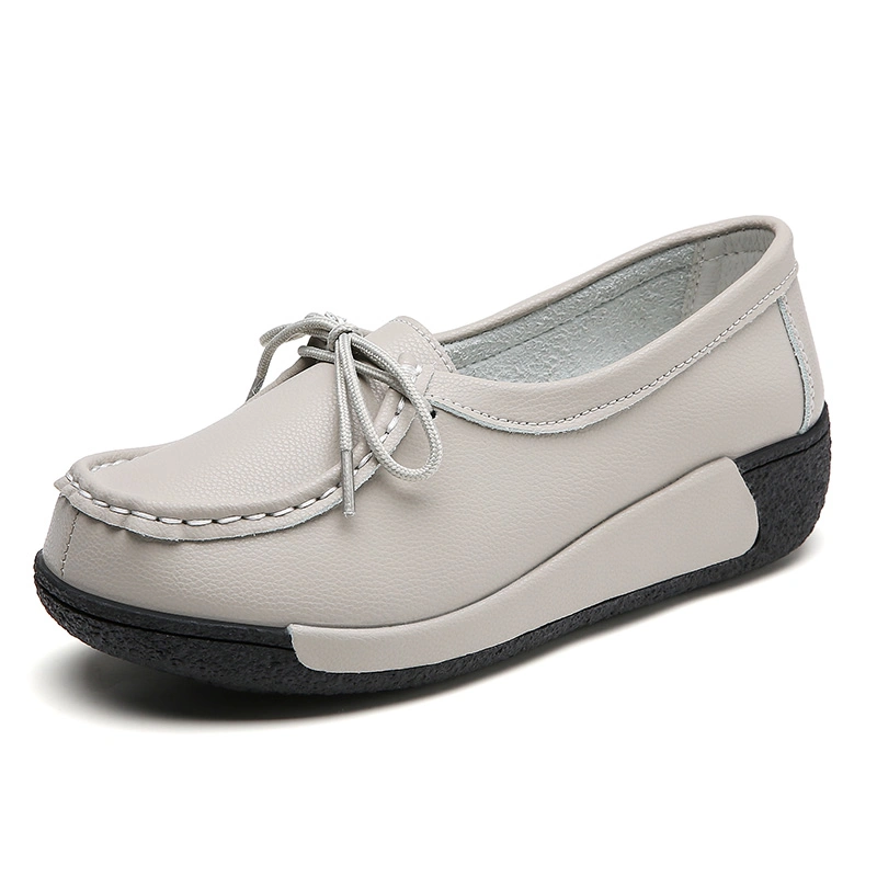 Casual Flat Shoes for Women with Elegance