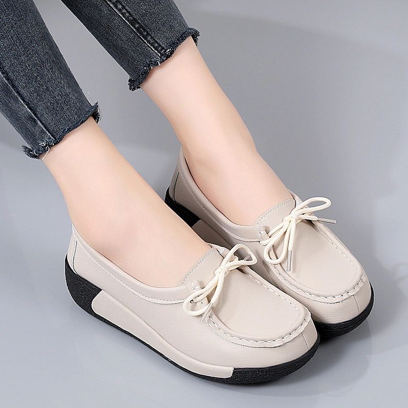 Casual Flat Shoes for Women with Elegance