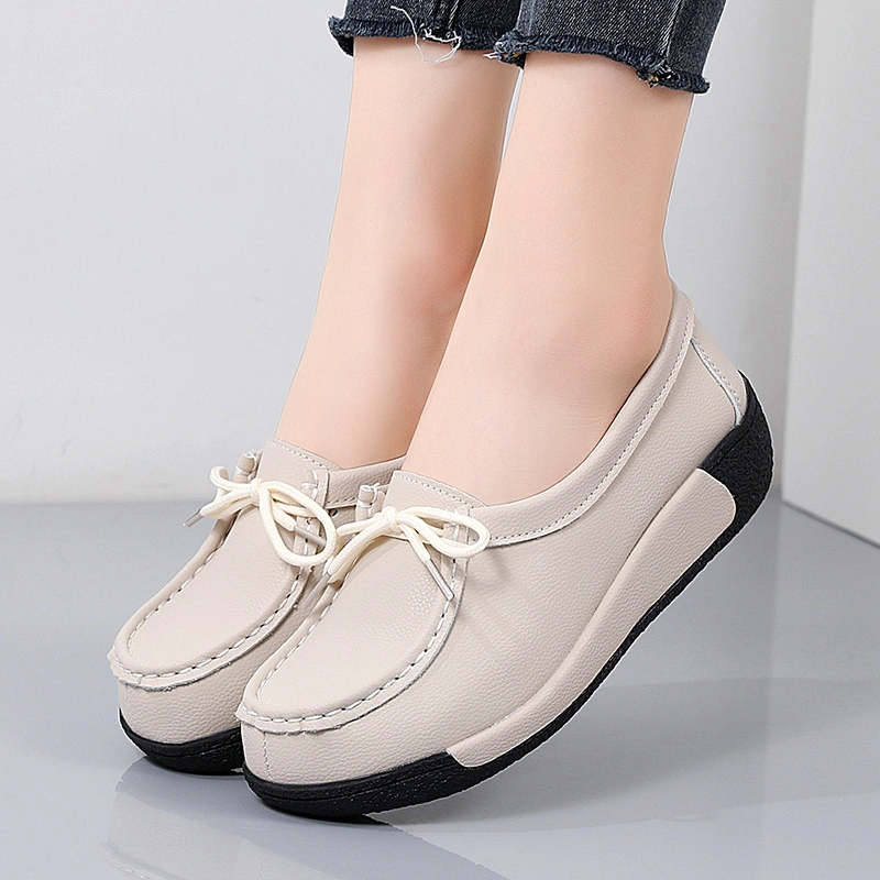 Casual Flat Shoes for Women with Elegance