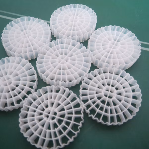 K1 K3 K4 K5 HDPE Moving Bed Bio Filter Media Carrier Mbbr for Sewage Water Treatment Plant