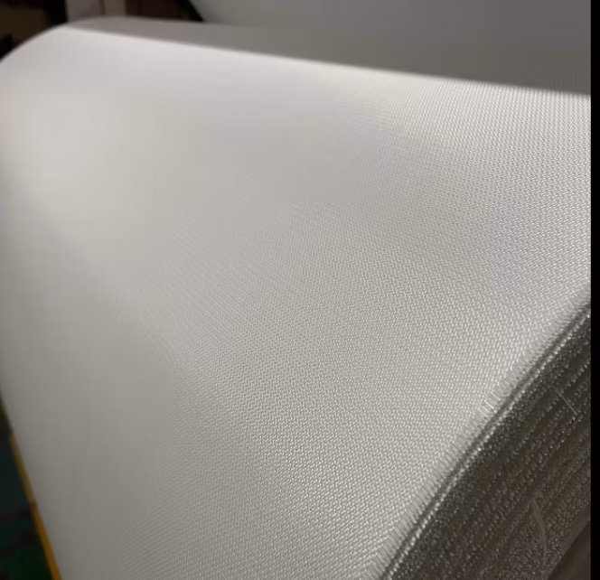 Plain Woven Electronic Fiberglass Cloth for Copper Clad Laminate E-Glass 7628 Fiberglass Cloth