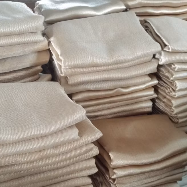 Heat Cleaned Fiberglass Fire Blanket for Welding Emergency Flame Retardant Fire Blanket for Kitchen Gas Station Workplace Car