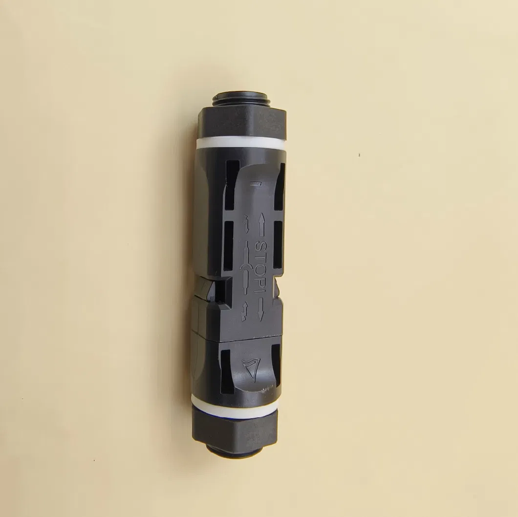 IP67 Waterproof Solar Panel Cable Connectors with Spannersmale/Female