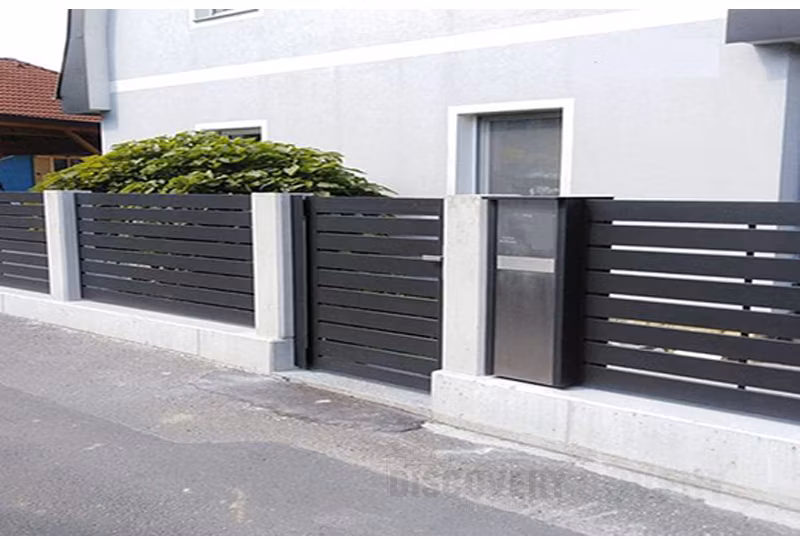 Garden Black Powder Coated European Type Aluminum Vertical Blade Fencing