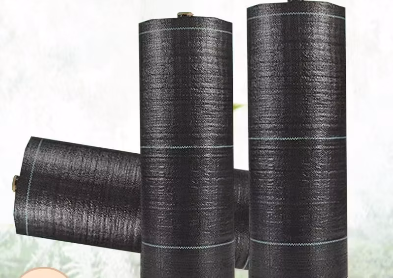 Agricultural Black PP Weed Control Pad Breathable Grass Proof Cloth