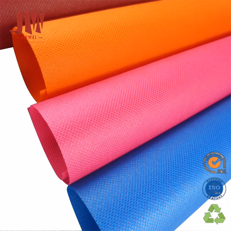China Manufacturer Directly S/Ss and SSS Non-Woven Spunbonded 100% Polypropylene Nonwoven Non Woven Spunbond Fabric for Hometextile Industry