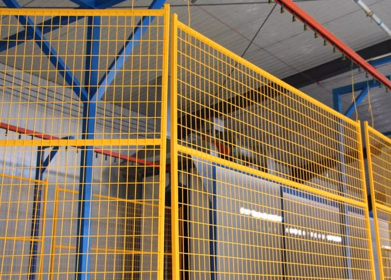 Gezhige Temporary Barricade Fence Canada 50 X 100 mm 75 X 150 mm Mesh Privacy Portable Fence China Suppliers Temporary Pool Fence for Sale