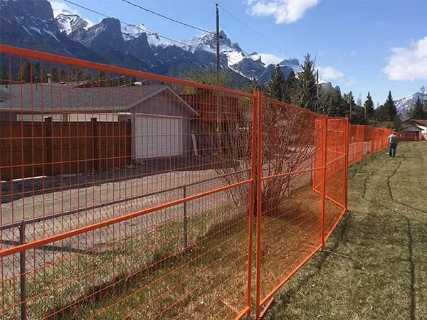 Gezhige Temporary Barricade Fence Canada 50 X 100 mm 75 X 150 mm Mesh Privacy Portable Fence China Suppliers Temporary Pool Fence for Sale