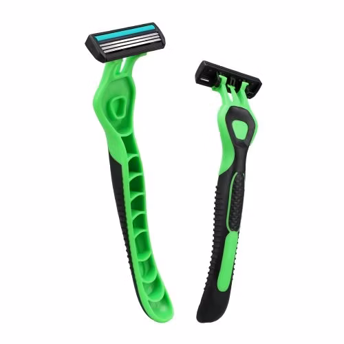 D337L Disposable Triple Blade Razor with Pivoting Head Shaving Tool for Men