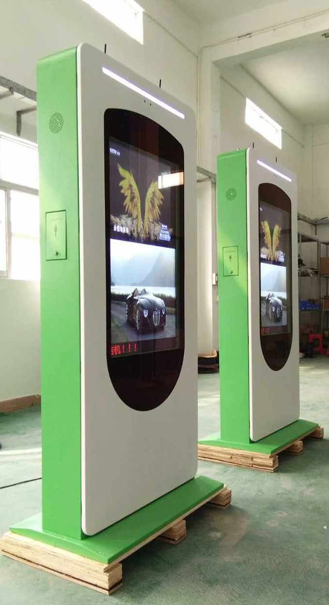 Outdoor 55inch Electric Vehicle Charging Totem with CE Approval