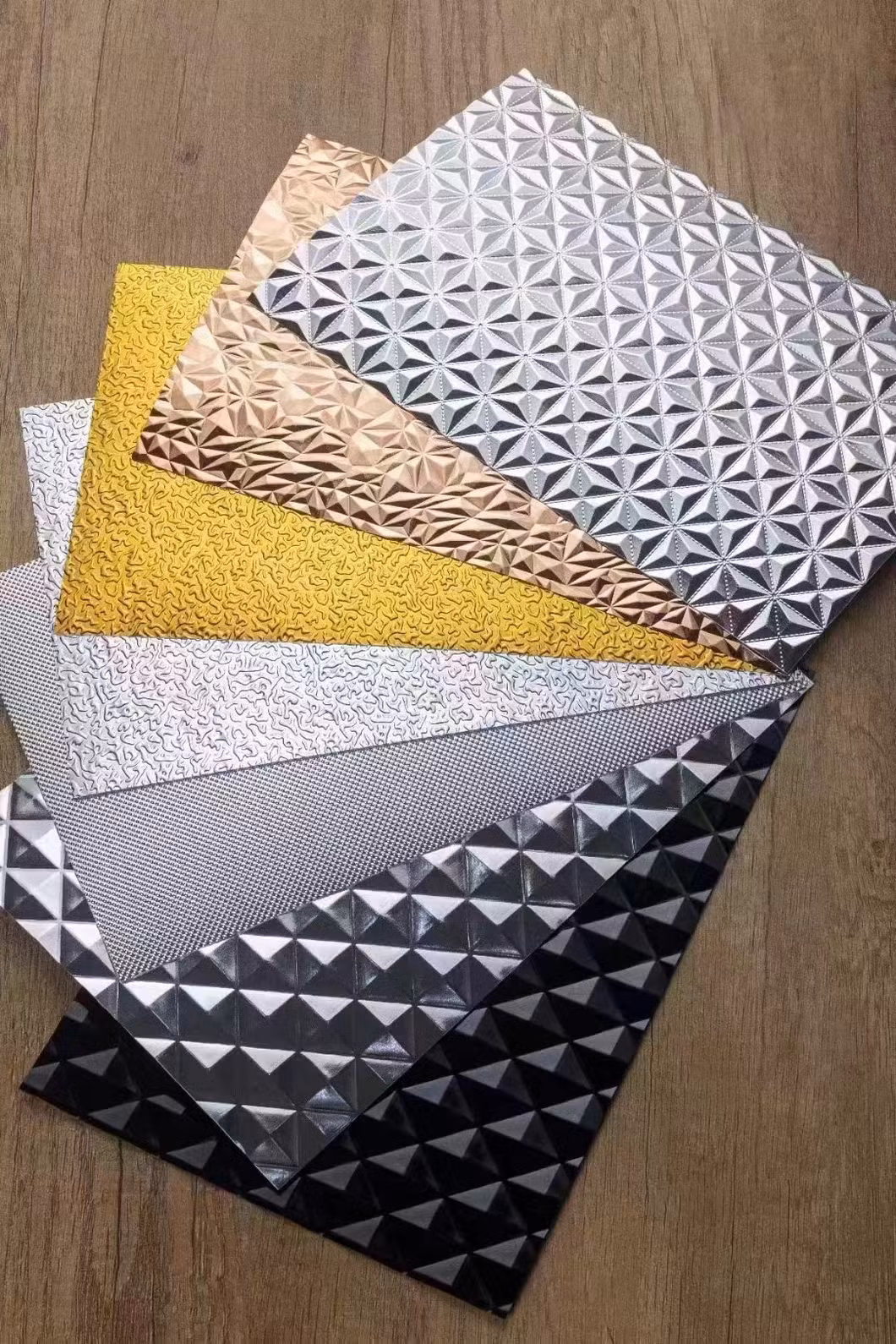 Interior Decorative Gold Colored Wall Panel 3D Water Ripple Wood Veneer