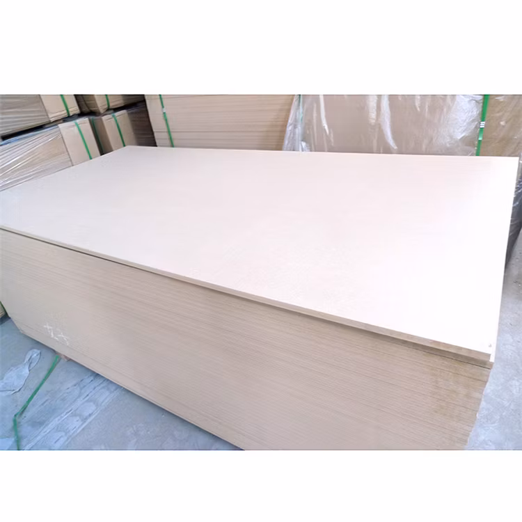 1220X2440 Melamine MDF Medium Density Fiberboard Competitive Price