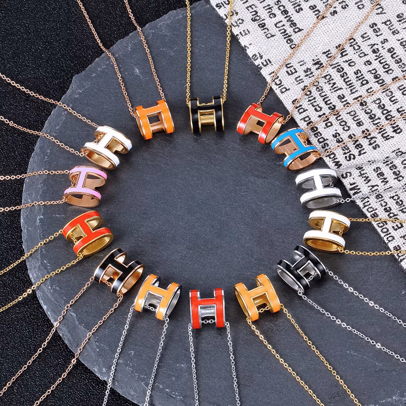 Luxury Brand Necklace Pendant Designer Fashion Jewelry Man Cjeweler Letter Plated Gold Silver Chain for Men Woman Trendy Tiktok Have Necklaces Jewellery Wholesa