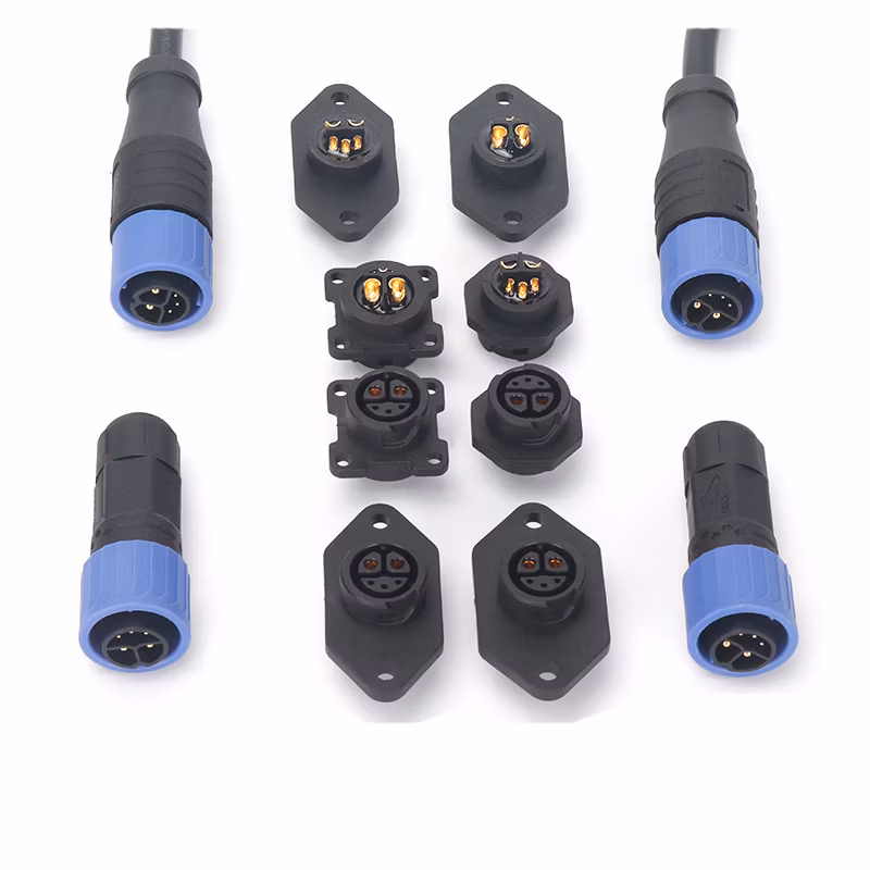 Electric Vehicle Lithium Battery 30A Plug Socket IP67 Waterproof Charge and Discharge Quick-Lock Assembled Connector
