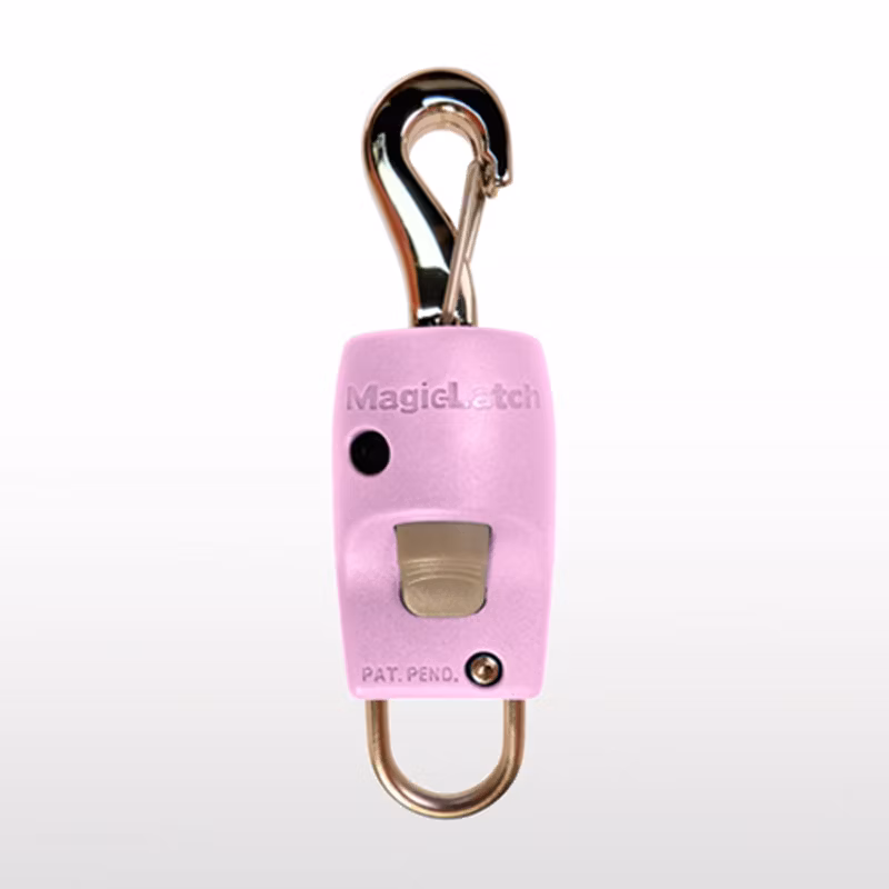 Magic Latch Magnetic Automatic Dog Leash Connector