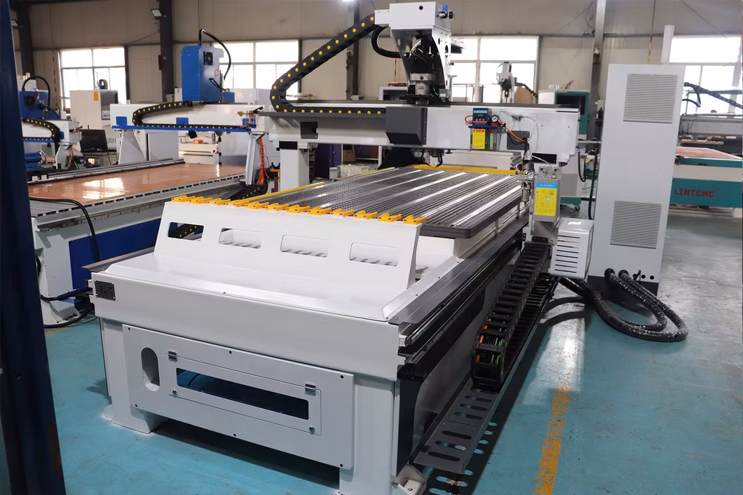 Factory Price Atc Wood Cutting CNC Engraver Cutter Machine 4X8 CNC Router 1325 2030 Atc 3axis 4 Axis 3D Sculpture Woodworking MDF Door Cabniet Furniture