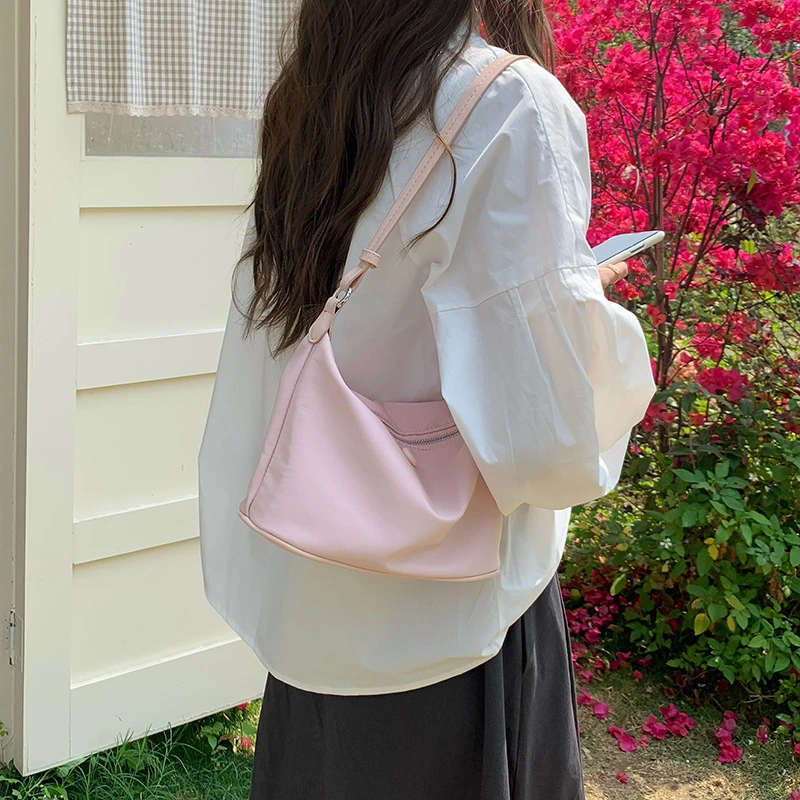 Spring and Summer Light Weight Waterproof Nylon Oxford Cloth Korean Ins Style Dumpling Armpit Shoulder Messenger Small Female Bag