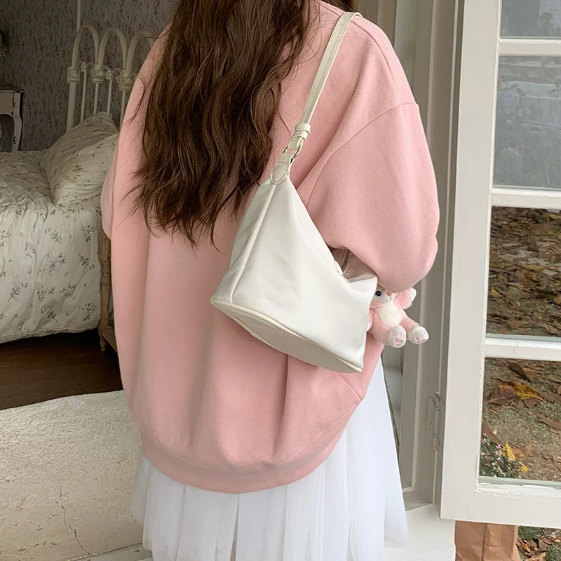 Spring and Summer Light Weight Waterproof Nylon Oxford Cloth Korean Ins Style Dumpling Armpit Shoulder Messenger Small Female Bag