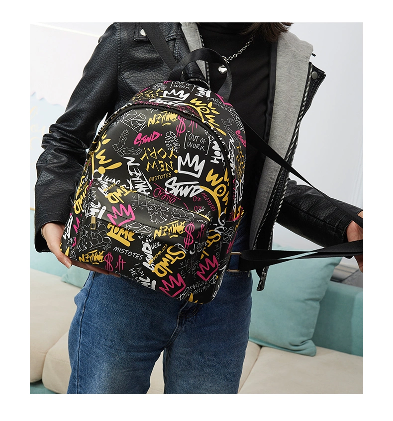 Customized Woman Printing Doodle Backpack Fashion Outdoor Travel Bags Unisex Daliy Trendy Ladies Double Shoulder Bag PU Leather Designer Backpacks