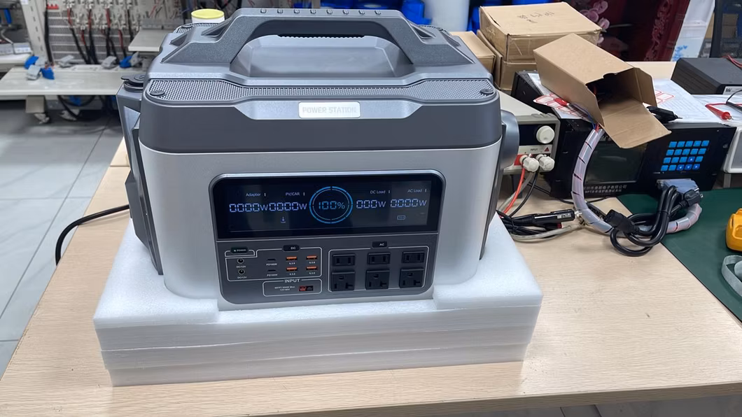 Large Capacity Portable 3000W/2200W/2000W/1500W for Outside Camping Use Power Station