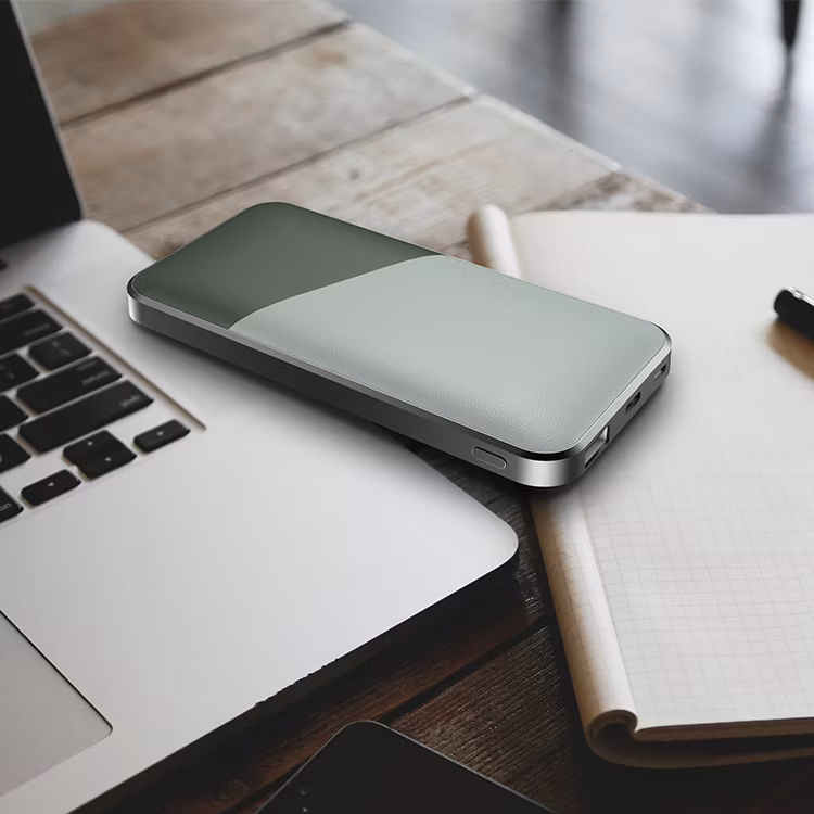 10000mAh Mobile Charger Power Bank &amp; Powerbank Station