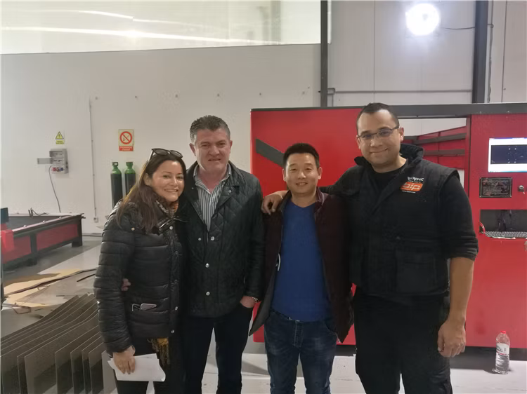 Fiber Laser Engraver and Cutting Sheet Large Size Marking Laser Machines High Technology