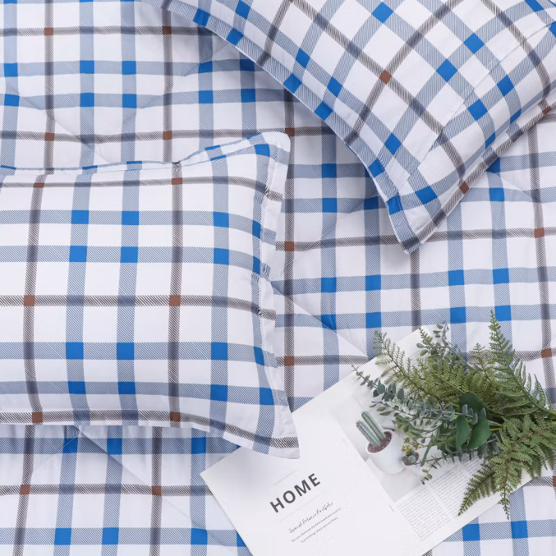 Luxurious Hotel Collection Microfiber Comforter for Ultimate Bedding Experience