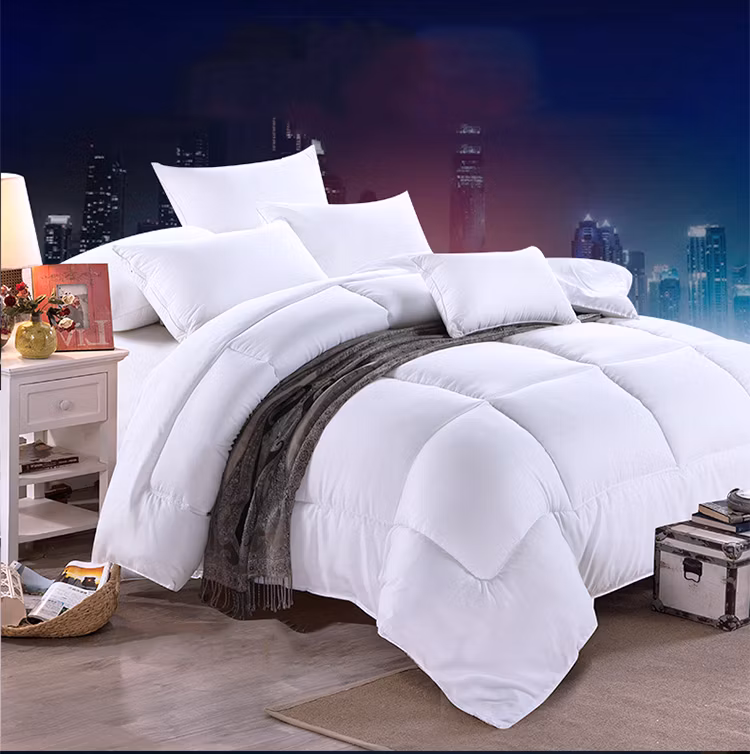 Hotel Collection Winter Thick White Microfiber Quilt