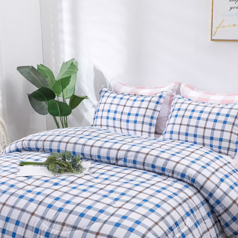 Luxurious Hotel Collection Microfiber Comforter for Ultimate Bedding Experience
