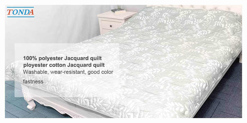 100% Polyester Bedding Set Single Bed Size Double Color Jacquard Quilt