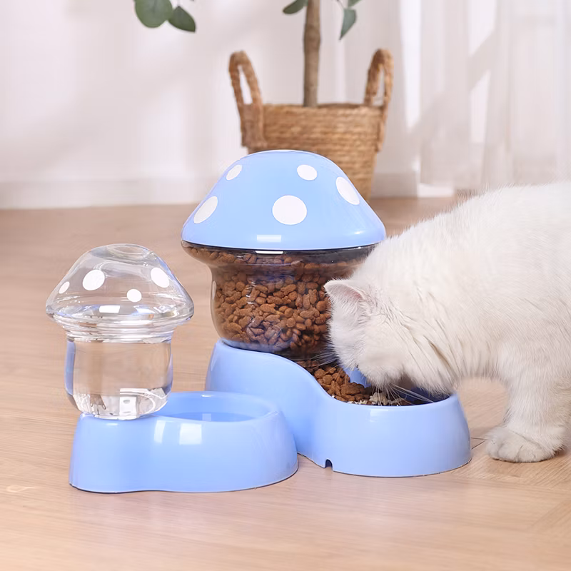 Wholesale Dry and Wet Plastic Pet Cleaning Products, Bath and Shower Massage Combs with Added Body Gel, Soft Silicone Cleaning Brush for Pet Cats and Dogs