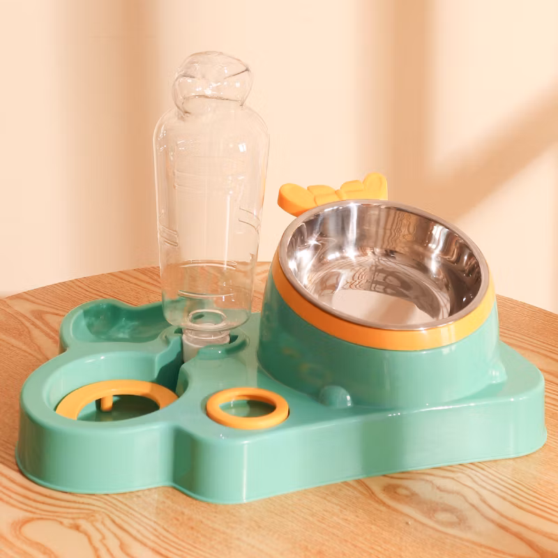 Wholesale Dry and Wet Plastic Pet Cleaning Products, Bath and Shower Massage Combs with Added Body Gel, Soft Silicone Cleaning Brush for Pet Cats and Dogs