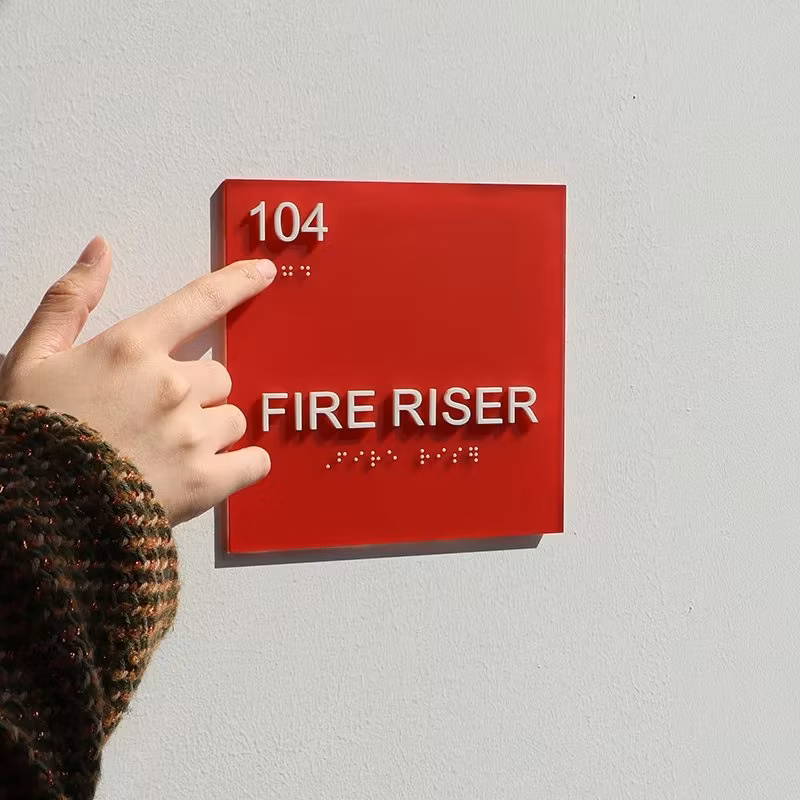 Acrylic Ada Hotel Sick Room Number Sign on The Wall with Braille