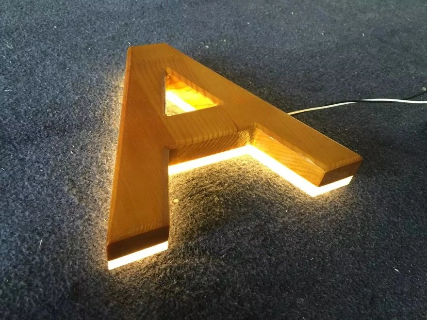 3D Customized Illuminated LED Backlit Channel Letters Advertising Signs for Retail Display