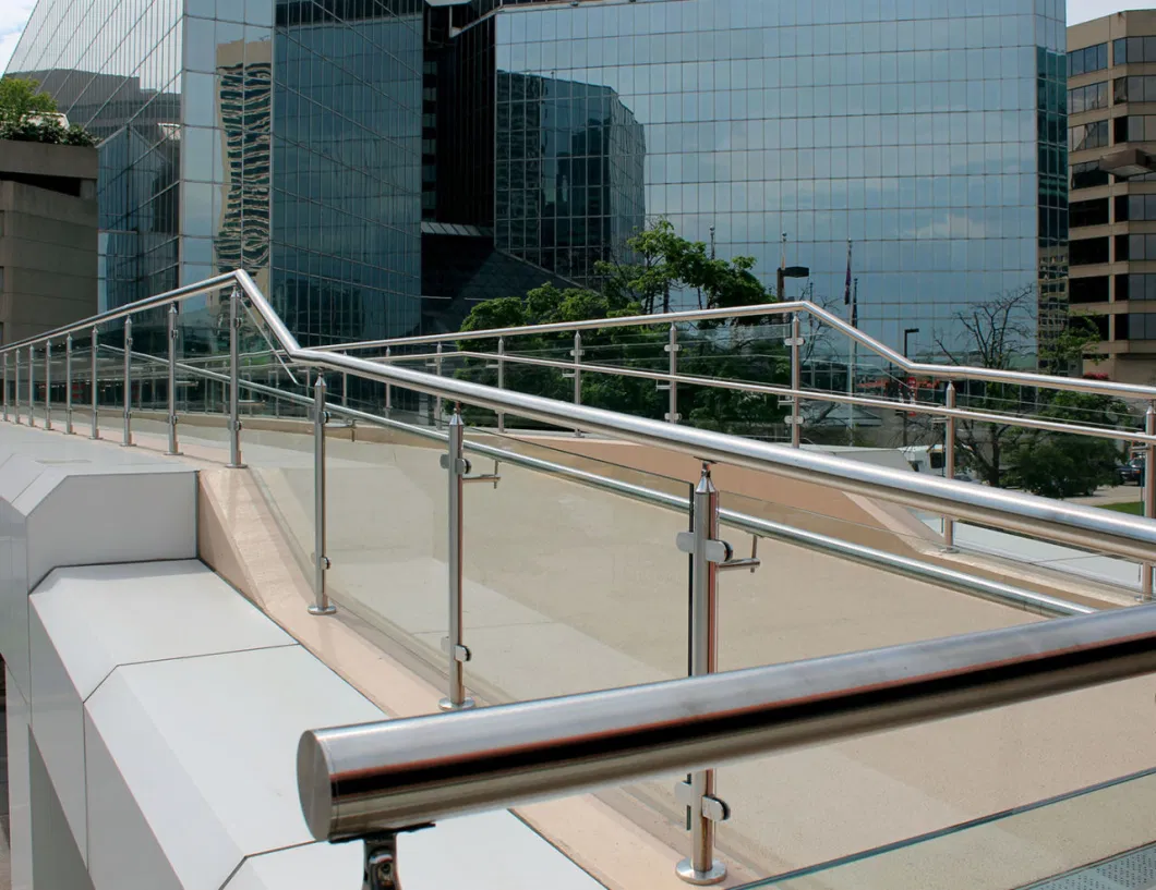 Floor Mount Stainless Steel Glass Railing with Square Tube