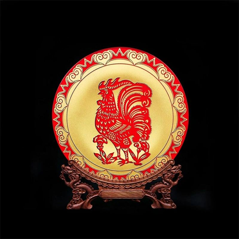 China Creative Round Plate Crystal Glass Trophy with Metal Base Customized Crystal Trophies Souvenir Wood Wooden Plaque