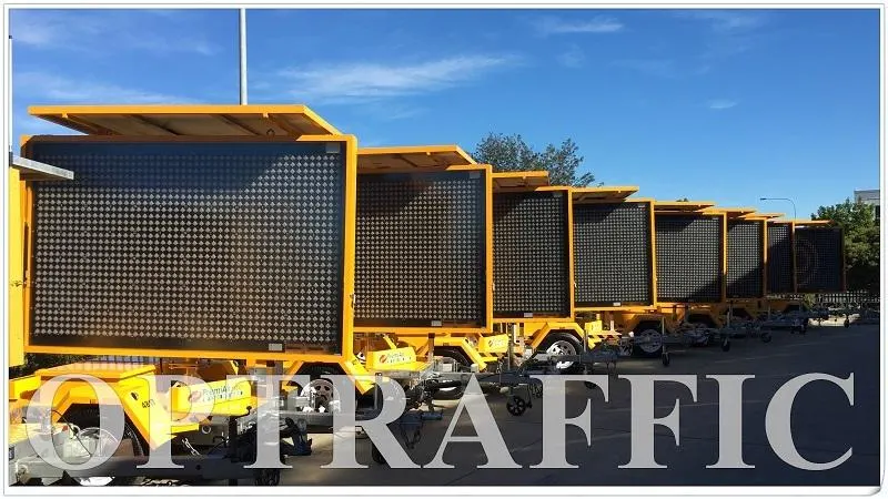 Solar Systems Vms Traffic Signal Trailer Warning Road Construction Signs