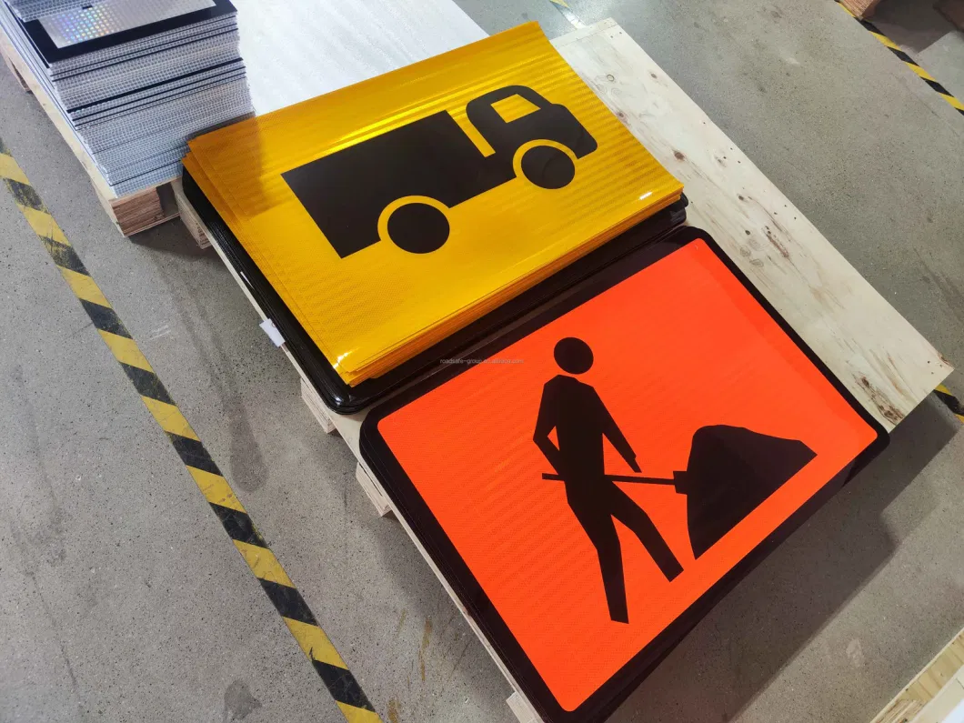 Construction Warning 600*600mm/ 900X900mm Reflective Traffic Sign Board