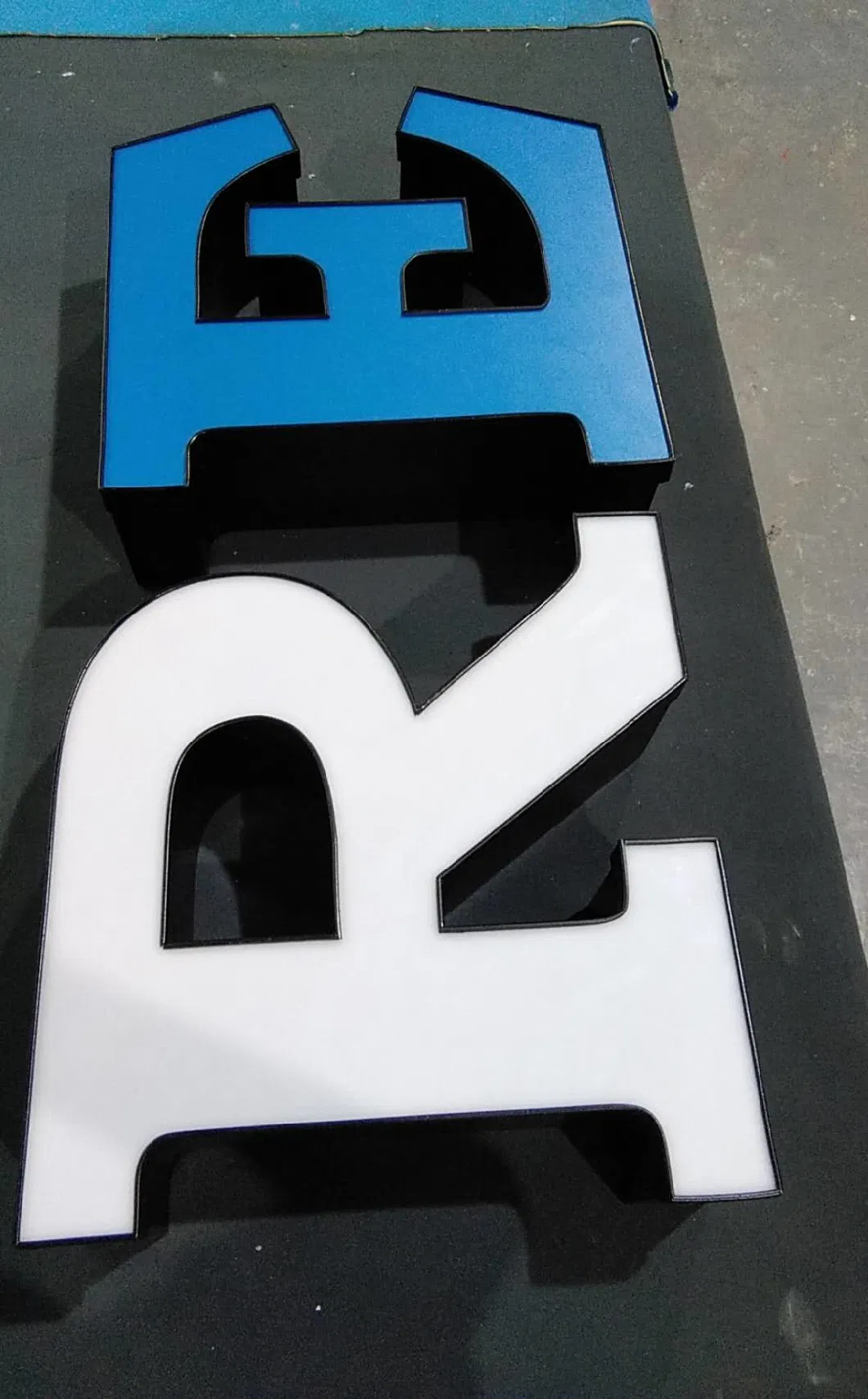 Customized LED Sign 3D Illuminated Stainless Steel/Aluminum Channel Letters