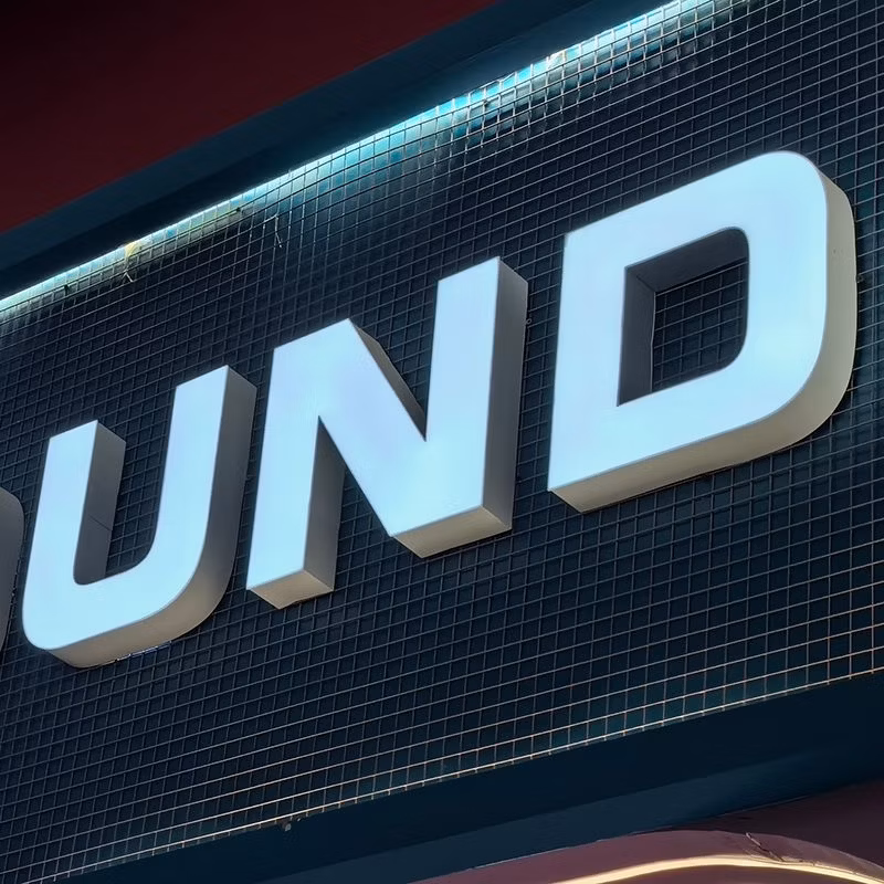 Company Logo Ezd Face Lit Luminous 3D LED Channel Letter Light Sign
