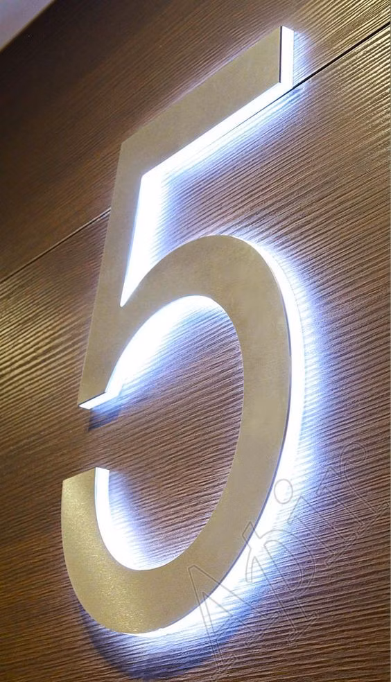 3D Backlit Stainless Steel Acrylic LED Channel Letters Full Color Advertising Billboard Letters