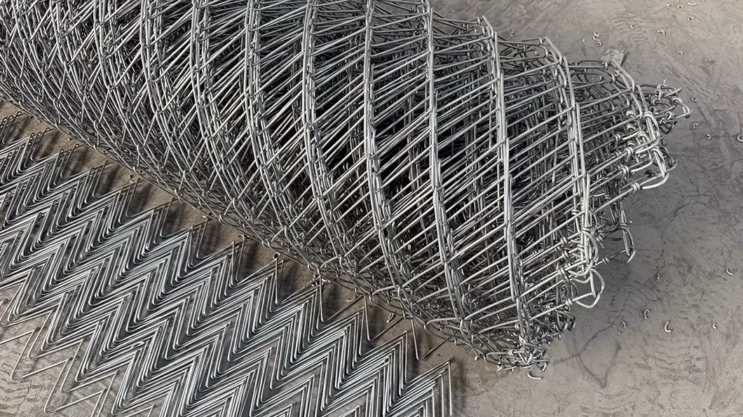 Slope Protection System Tecco Mesh G65/3 High Tensile Steel Wire Mesh Rhomboid Chain Link Mesh Rockfall Netting China Factory