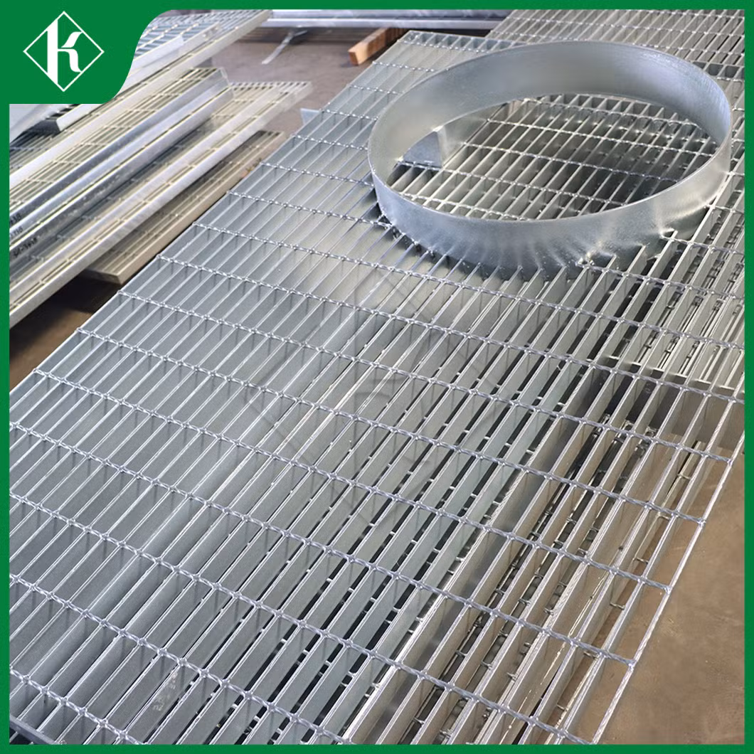 Kaiheng 2&quot; Cross Bar Spacing Steel Grating Panel China Suppliers Hdsgw19-08 1&ndash; 3/4&quot; X 5/16&quot; Serrated Welding Steel Grating Used for Structural