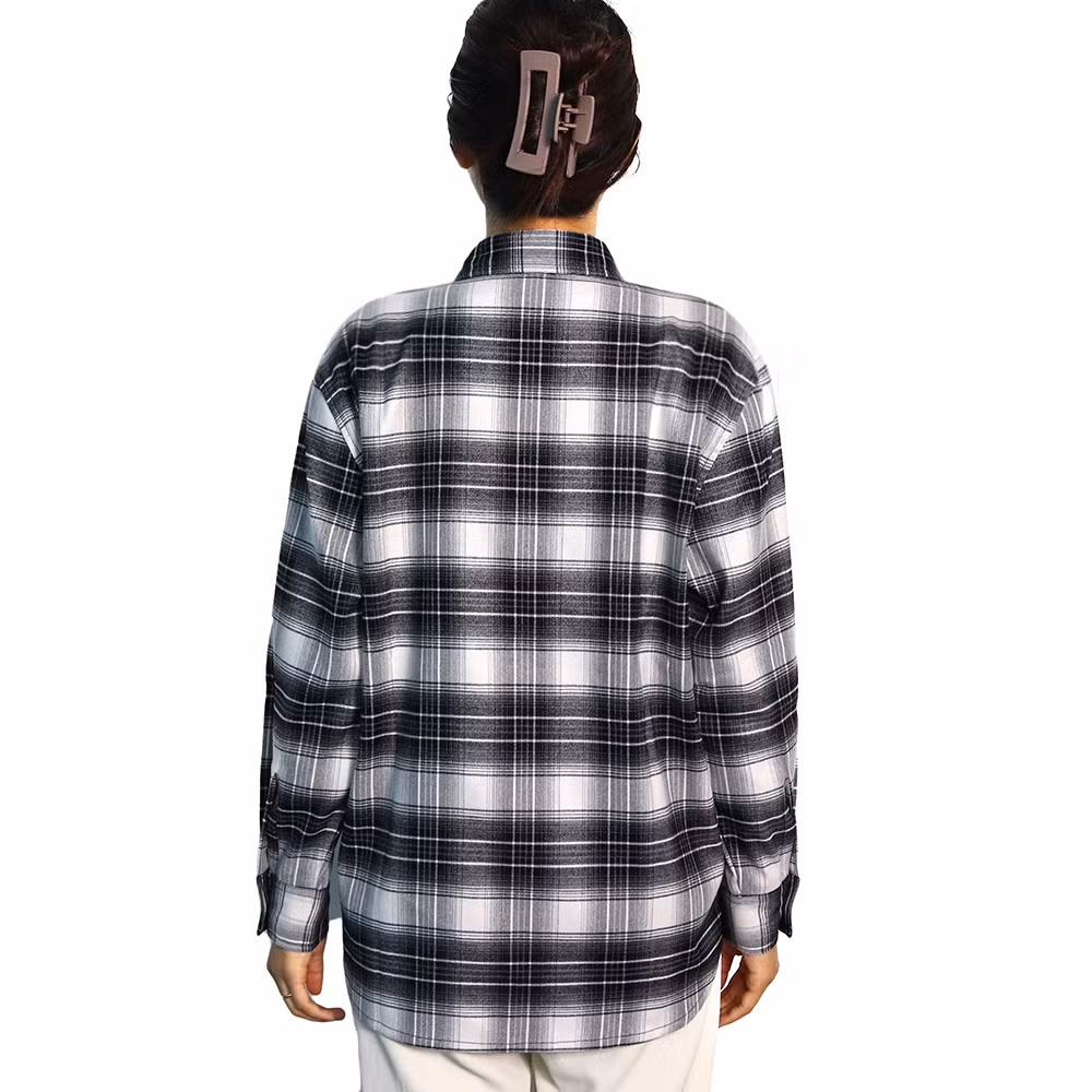 Casual and Comfortable Black and White Plaid Shirt Made of Pure Cotton Fabric