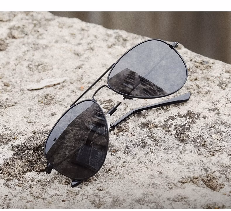 High Quality Kids Metal Sunglasses with Polarized Lens in Pilot Design for Parent-Child