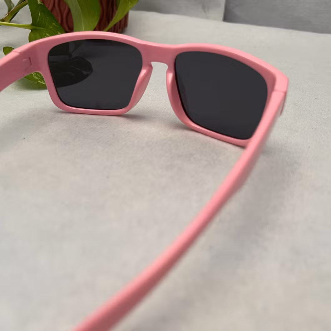 Polarized Kid Sunglasses in Pink Rubber Frame with Tac Lens